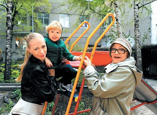 Нина Русланова с дочерью и внуком