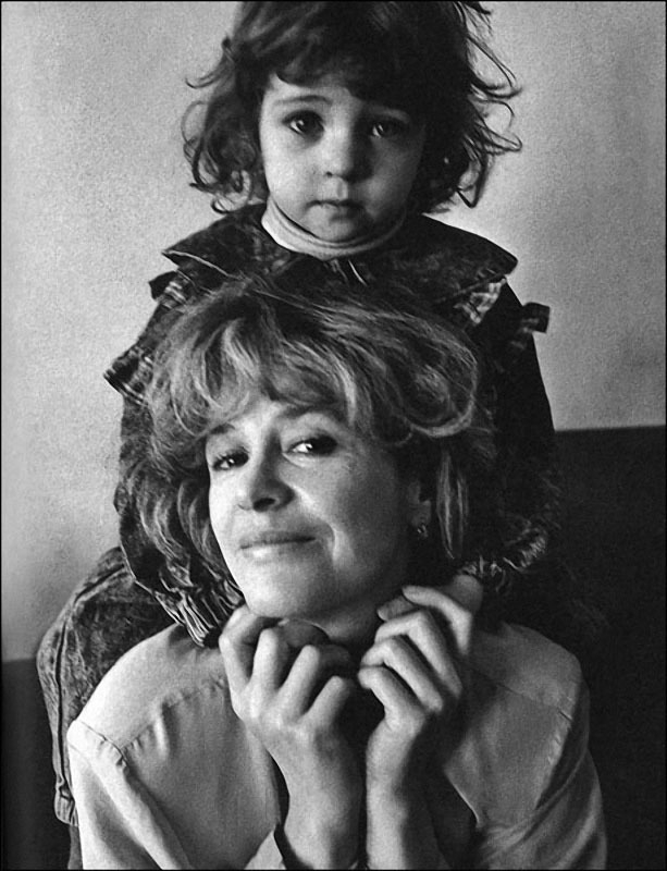 Марина Неелова с дочерью Никой